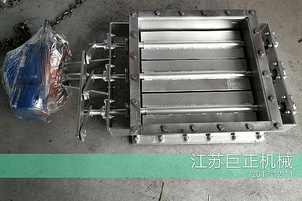 方形擋板門（寬5m）完美下線，入庫前一覽