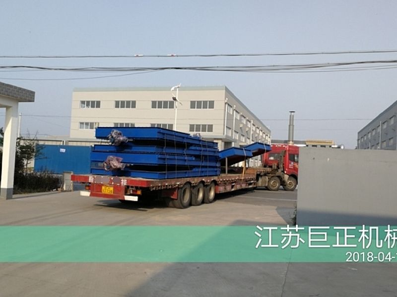 方形擋板門（寬11M）完工，發(fā)貨了